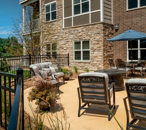 Prairie Bluffs Senior Living - Eden Prairie, MN