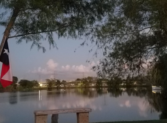 Willow Lake RV Resort - League City, TX. Evening lake view