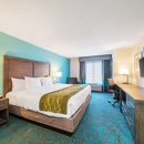 Comfort Inn & Suites Oklahoma City near Bricktown - Motels