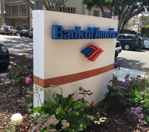 Bank of America Financial Center - Laguna Beach, CA