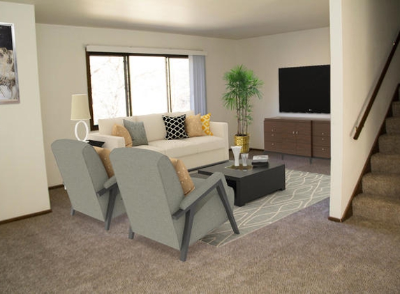 Stone Point Apartments - Menomonee Falls, WI