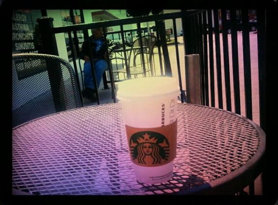 Starbucks Coffee - Reseda, CA