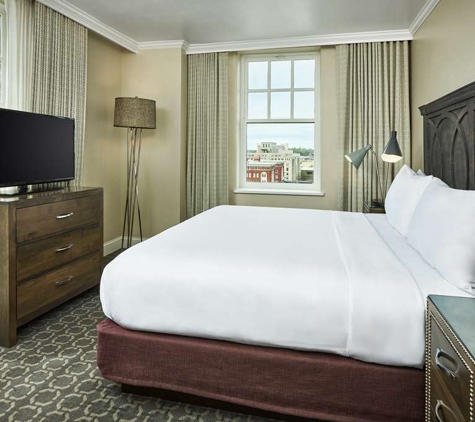 Redmont Hotel Birmingham, Curio Collection by Hilton - Birmingham, AL