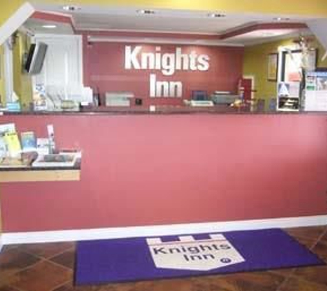 Knights Inn Port Charlotte - Port Charlotte, FL