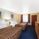 Days Inn by Wyndham Anaheim West - Motels