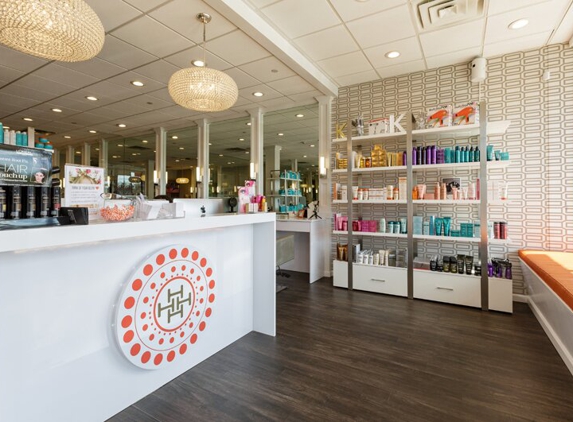 Totally Hott Salon - Rye Brook, NY