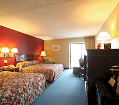 Fireside Inn & Suites At Lake Winnipesaukee - Gilford, NH