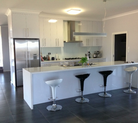Rossco's Shop & Office Fitters - Portsmith, QLD. Shop Fittings & Office Fit Outs
