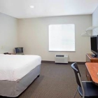 WoodSpring Suites