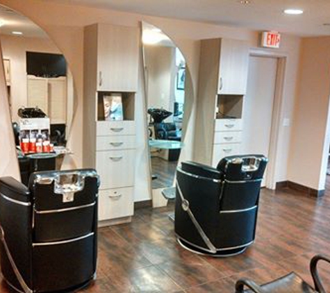 La Belle Chateau Salon & Spa - Unionville, CT