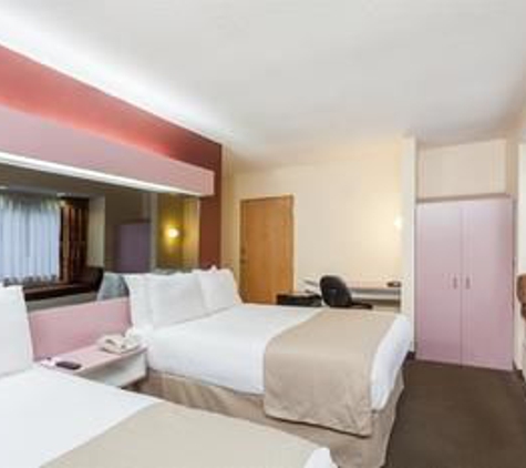 Microtel Inn & Suites by Wyndham Knoxville - Knoxville, TN