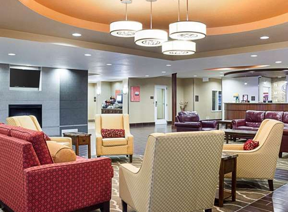 Comfort Suites - Minot, ND