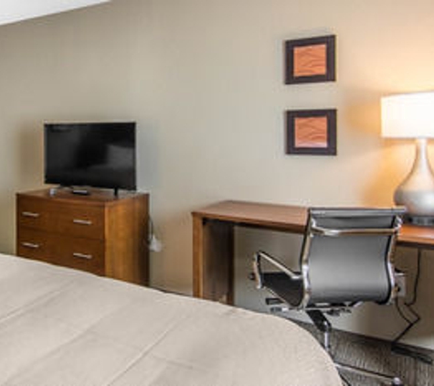 Comfort Inn South Chesterfield - Colonial Heights - South Chesterfield, VA