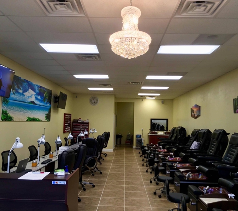 Revive Nails & Spa - Greensboro, NC