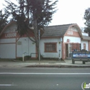 Howell's Liquor Shop - Restaurants