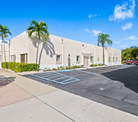 Executive Place Office Suites - Hollywood, FL