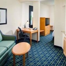 Fairfield Inn & Suites - Hotels