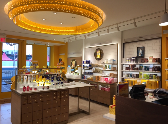 L'occitane En Provence - Oak Brook, IL