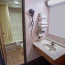 Prime Rate Inn - Burnsville - Motels