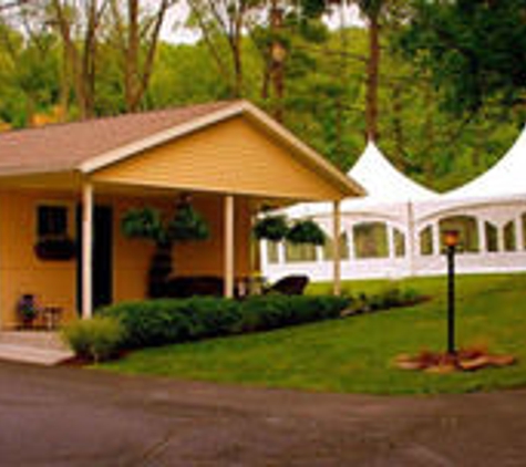 Small Batch Lodging - Granville, OH