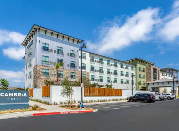 Hotel Centro Sonoma Wine Country, Tapestry by Hilton - Rohnert Park, CA