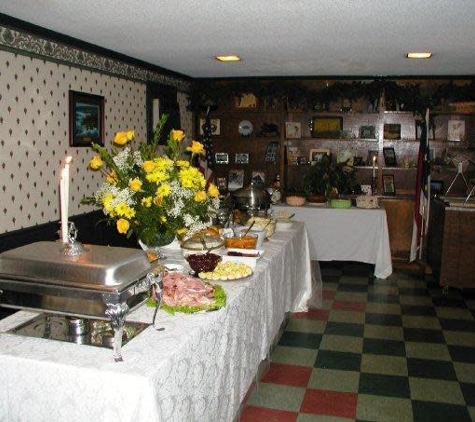 White Swan Bar-B-Q & Fried Chicken - Smithfield, NC