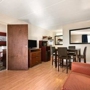 Days Inn & Suites by WyndhamFort Bragg/Cross Creek Mall