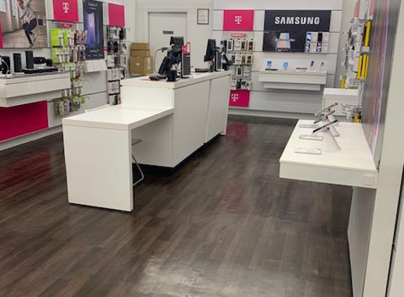 T-Mobile - Quincy, MA