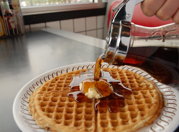 Waffle House - Phenix City, AL