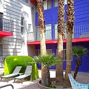 Cabana on Dumont - Apartments