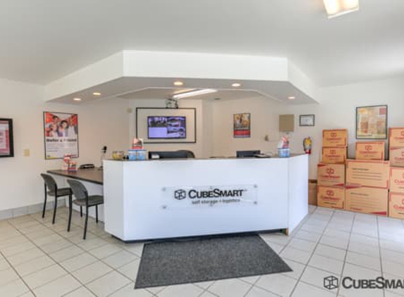 CubeSmart Self Storage - Decatur, GA