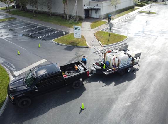 Clean Space Pressure Washing - west palm beach, FL