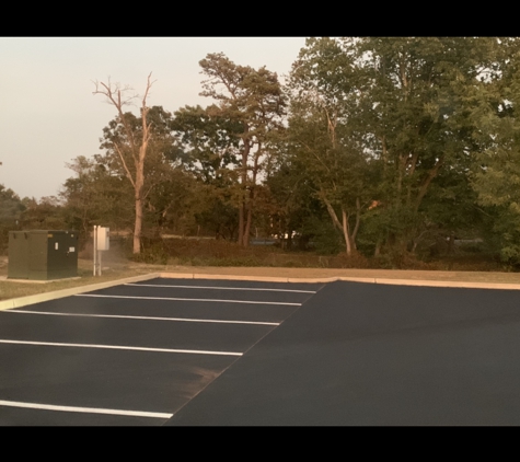 PaveWay Asphalt & Sealcoating - Williamstown, NJ