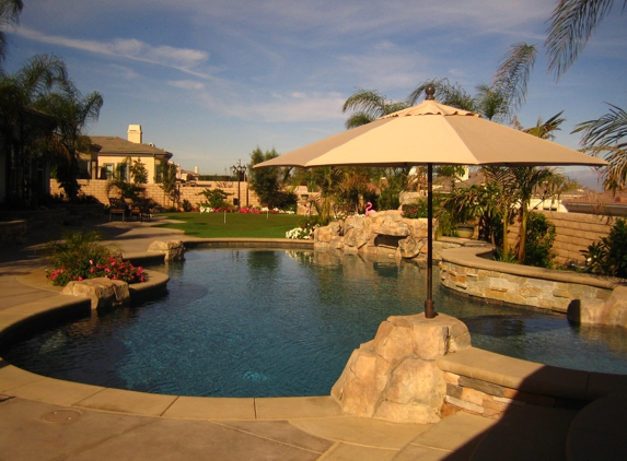 Bay Water Pool & Spas - Corona, CA