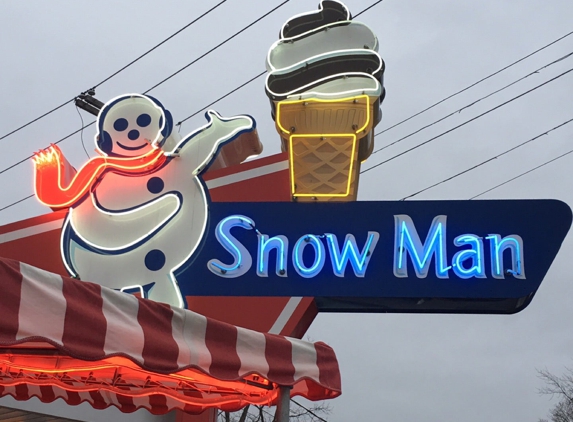 Snowman - Troy, NY