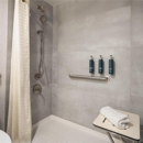 DoubleTree by Hilton Hotel Fort Lee - George Washington Bridge - Hotels