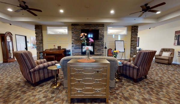 Vicinia Gardens Assisted Living of Fenton - Fenton, MI