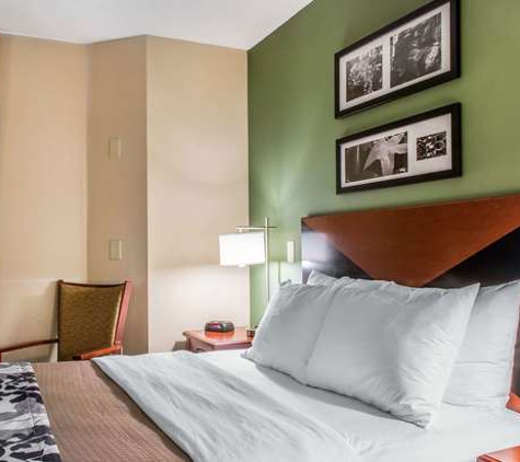 Sleep Inn & Suites of Lancaster County - Mountville, PA