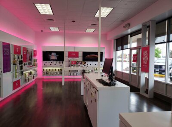 T-Mobile - Medford, OR