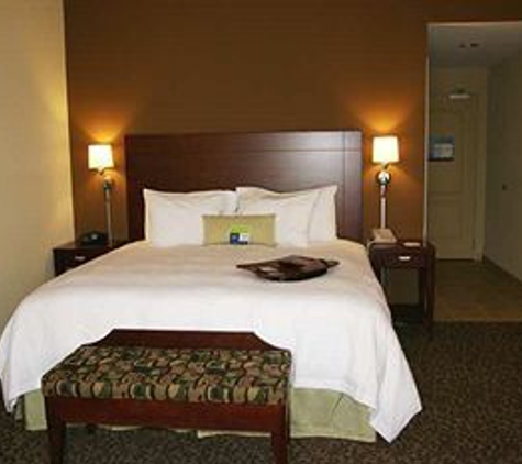 Hampton Inn & Suites West Point - West Point, MS