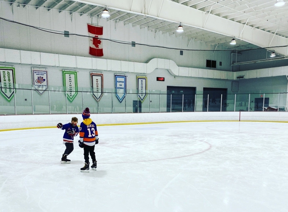 Town of Oyster Bay Ice Skating - Bethpage, NY