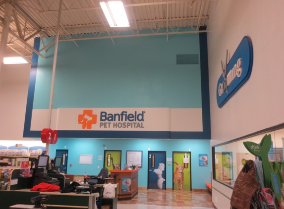 Banfield Pet Hospital - Jacksonville, FL