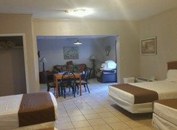 Nola-Goula Inn Suites & Cafe - Pascagoula, MS