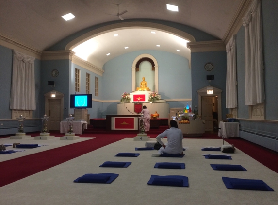 Dhammakaya International Meditation - Chicago, IL