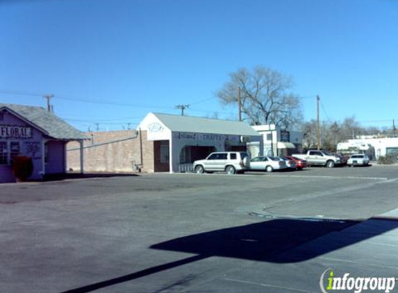 Bessie's Gift Shop & Craft - Albuquerque, NM