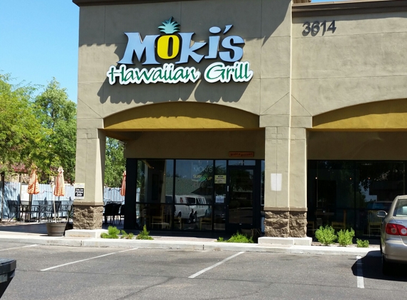 Mokis Hawaiian Grill - Mesa, AZ