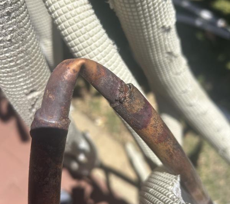 Alpha Electrical Contractors Ec8508 - Fremantle, WA. More shoddy joins!