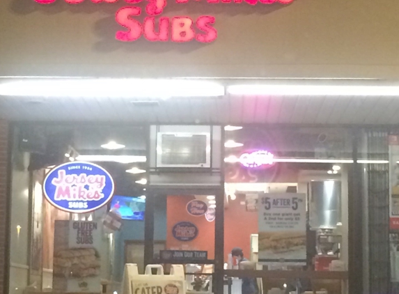 Jersey Mike's Subs - Norwalk, CT