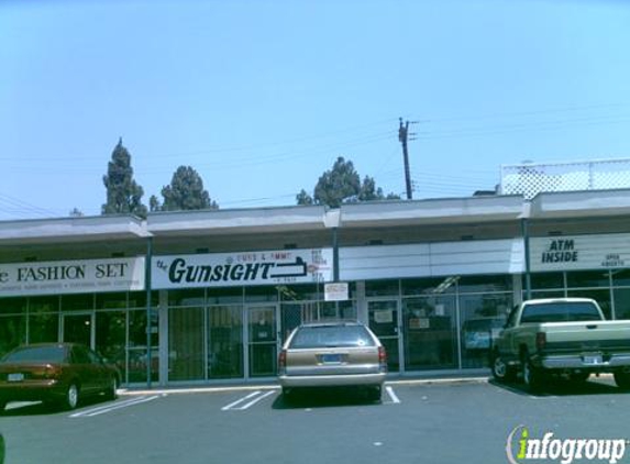 Tortas La Corona - Fullerton, CA