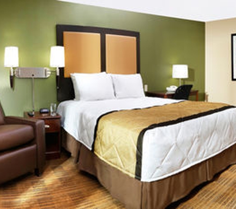 Extended Stay America - Wauwatosa, WI